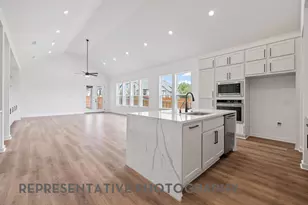 503 Outrider Ct, Liberty Hill, TX 78642 - Photo 4