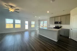 111 Ostracoda Ln, Hutto, TX 78634 - Photo 2