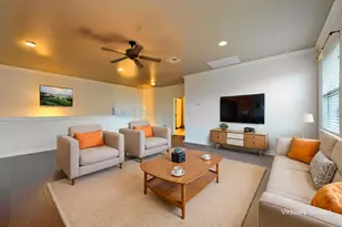 13306 Montview Dr, Austin, TX 78732 - Photo 26