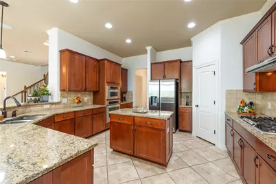 13306 Montview Drive, Austin, TX 78732 - Photo 16