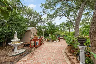 13306 Montview Dr, Austin, TX 78732 - Photo 34