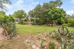 13306 Montview Dr, Austin, TX 78732 - Photo 38