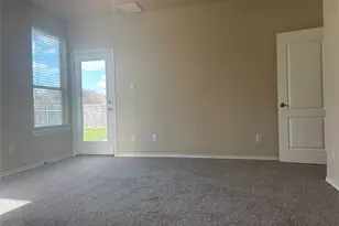 109 Wimberley St, Hutto, TX 78634 - Photo 10