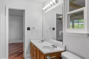 212 Valley Run Trail, Elgin, TX 78621 - Photo 12