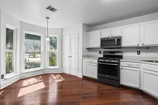 212 Valley Run Trail, Elgin, TX 78621 - Photo 6