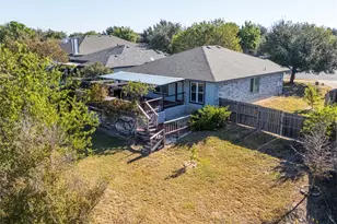 212 Valley Run Trail, Elgin, TX 78621 - Photo 20