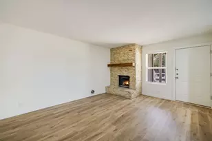 301 Algerita Dr, Georgetown, TX 78628 - Photo 2