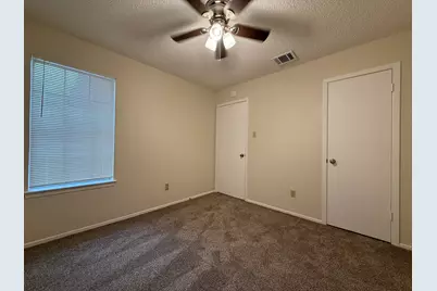 11945 Sunhillow Bend #B, Austin, TX 78758 - Photo 16