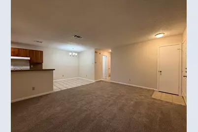 11945 Sunhillow Bend #B, Austin, TX 78758 - Photo 4