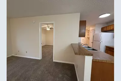 11945 Sunhillow Bend #B, Austin, TX 78758 - Photo 12
