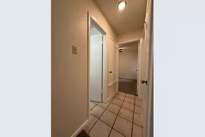 11945 Sunhillow Bend #B, Austin, TX 78758 - Photo 18