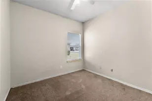 603 Wiley St, Hutto, TX 78634 - Photo 10