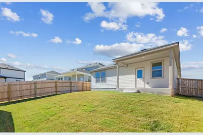 104 Hatari Trail, Jarrell, TX 76537 - Photo 20