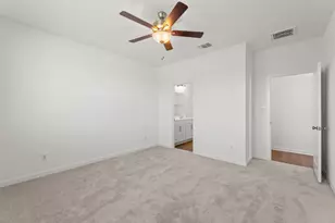 104 Hatari Trl, Jarrell, TX 76537 - Photo 12