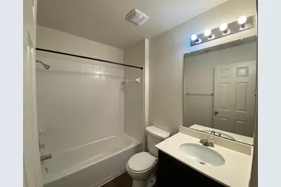 307 Camellia Drive, Hutto, TX 78634 - Photo 18