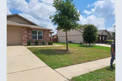 307 Camellia Drive, Hutto, TX 78634 - Photo 2