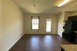 307 Camellia Dr, Hutto, TX 78634 - Photo 6