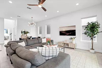 5205 Rob Scott Street, Austin, TX 78721 - Photo 14