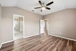 5517 Bradford Pear Ln, Austin, TX 78744 - Photo 10