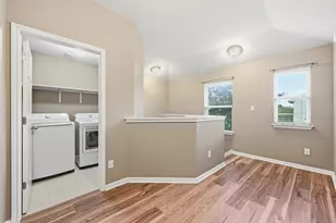 5517 Bradford Pear Ln, Austin, TX 78744 - Photo 8