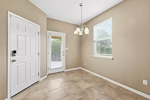 5517 Bradford Pear Ln, Austin, TX 78744 - Photo 6