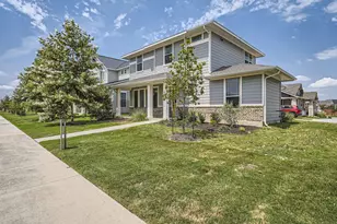 8319 Laughlin Ln, Austin, TX 78744 - Photo 24