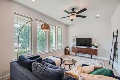 8319 Laughlin Lane, Austin, TX 78744 - Photo 2