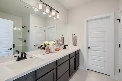 8319 Laughlin Lane, Austin, TX 78744 - Photo 18