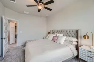 8319 Laughlin Ln, Austin, TX 78744 - Photo 16