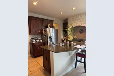 372 Limestone Trail, Austin, TX 78737 - Photo 8
