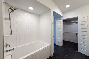 2213 Poquito St, Austin, TX 78722 - Photo 14