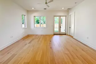 3614 Abbate Cir, Austin, TX 78721 - Photo 24