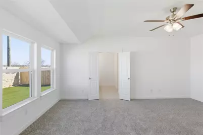 412 Quail Convey Drive, Jarrell, TX 76537 - Photo 8