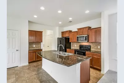 11301 Hill Stable Court, Austin, TX 78652 - Photo 4