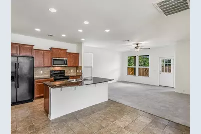 11301 Hill Stable Court, Austin, TX 78652 - Photo 6