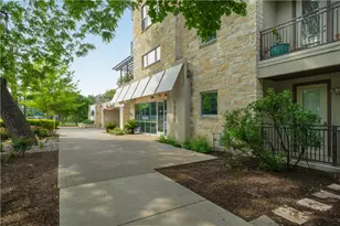 1900 Barton Springs Rd, Austin, TX 78704 - Photo 32