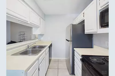 2409 Leon Street #201, Austin, TX 78705 - Photo 8