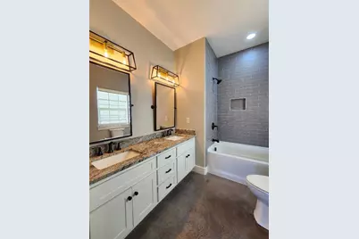 137 Way Station Trail, Smithville, TX 78957 - Photo 8