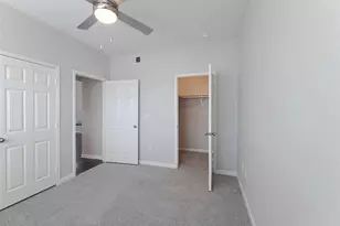 12215 Hunters Chase Dr, Austin, TX 78729 - Photo 14