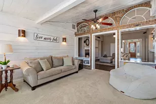 17104 Poncho Springs Ln, Austin, TX 78717 - Photo 4