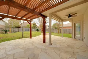 932 Rusk Rd, Round Rock, TX 78665 - Photo 1