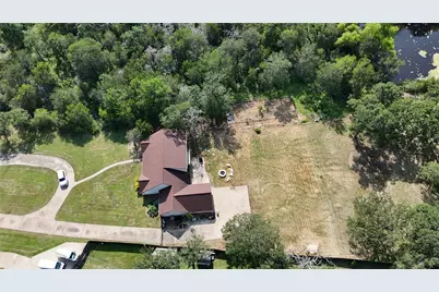 137 Wamel Way, Cedar Creek, TX 78612 - Photo 10