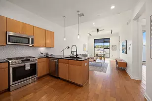 2525 S Lamar Blvd, Austin, TX 78704 - Photo 4