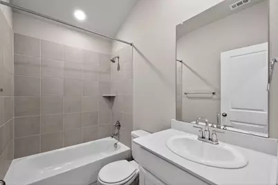 900 Main Street, Hutto, TX 78634 - Photo 14