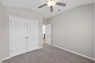 900 Main Street, Hutto, TX 78634 - Photo 12