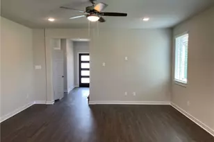 609 Paddock Ln, Georgetown, TX 78626 - Photo 20