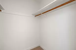 300 E Croslin St, Austin, TX 78752 - Photo 20