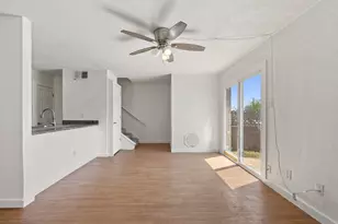 300 E Croslin St, Austin, TX 78752 - Photo 2
