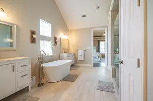 511 Broken Lance Dr, Dripping Springs, TX 78620 - Photo 14