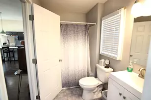 209 Lakevista Dr, Burnet, TX 78611 - Photo 10